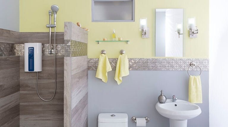 accesorios de bano elegantes en exhibicion