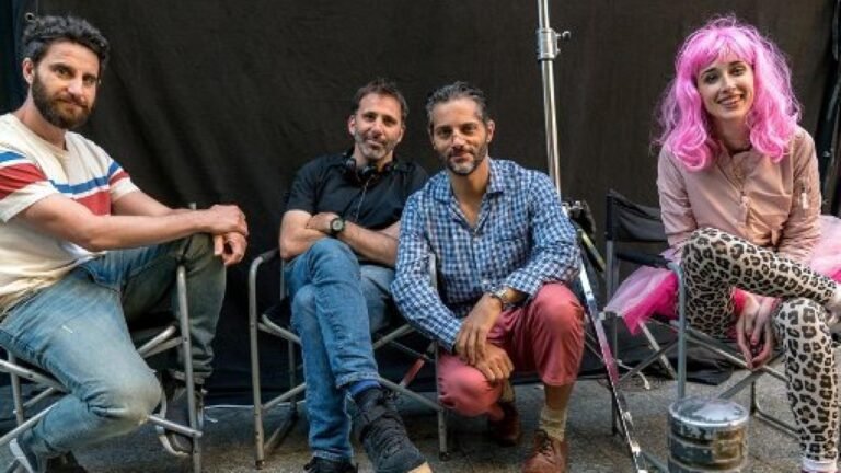 apellidos argentinos sobre fondo cultural