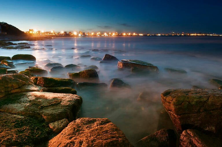 atardecer en la playa de mar del plata