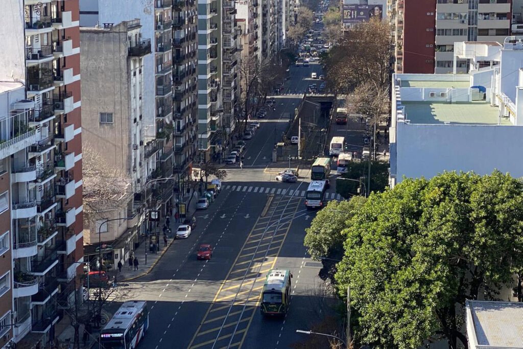 Cuántos kilómetros tiene la Avenida Rivadavia en Buenos Aires 7 Cuántos kilómetros tiene la Avenida Rivadavia en Buenos Aires