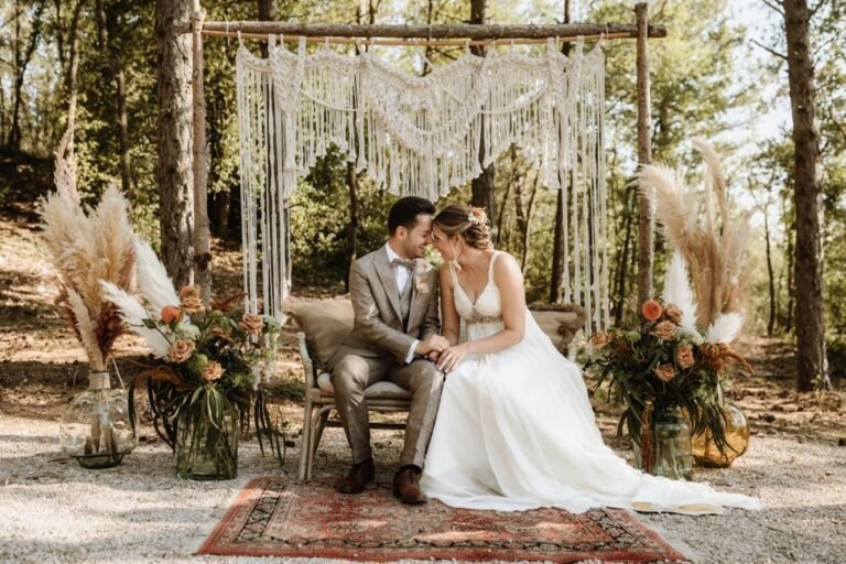 Dónde y cuándo se casaron Nico Vázquez y Gimena Accardi 11 boda romantica al aire libre