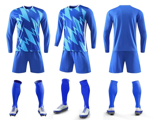 camisetas y shorts de futbol en