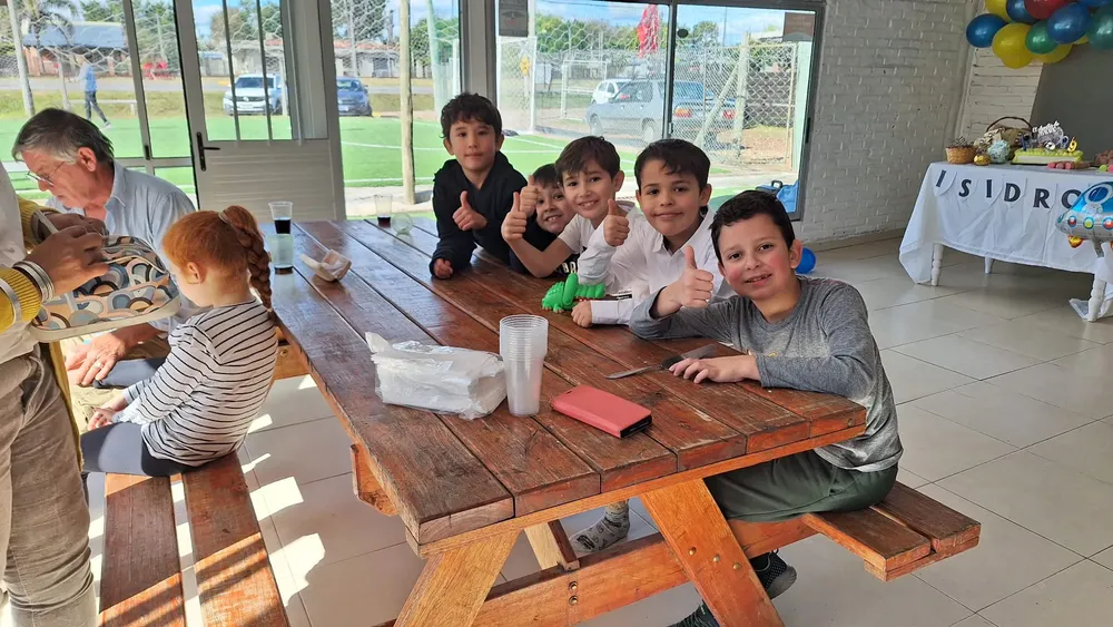 Dónde encontrar canchas de fútbol para festejar cumpleaños en Capital Federal