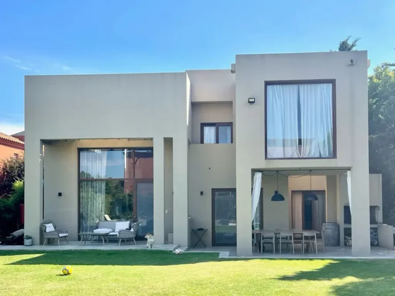 casa moderna en general pacheco