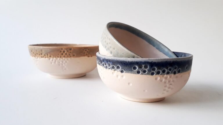 ceramica artesanal de tonos tierra y textura