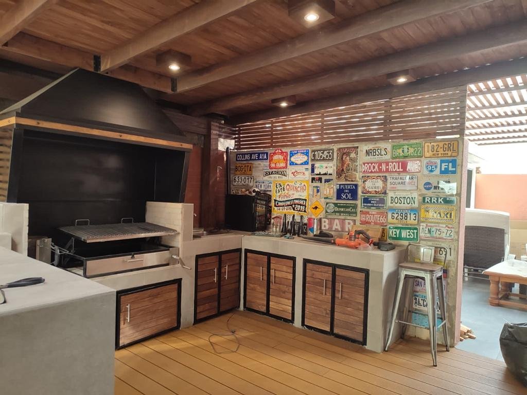 Cómo diseñar un plano de quincho con baño y parrilla ideal