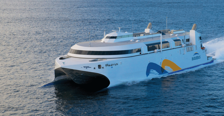 Cómo reservar un ferry de Buenos Aires a Colonia del Sacramento 27 ferry navegando entre buenos aires y colonia