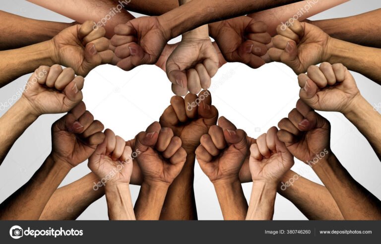 gente unida en protesta pacifica