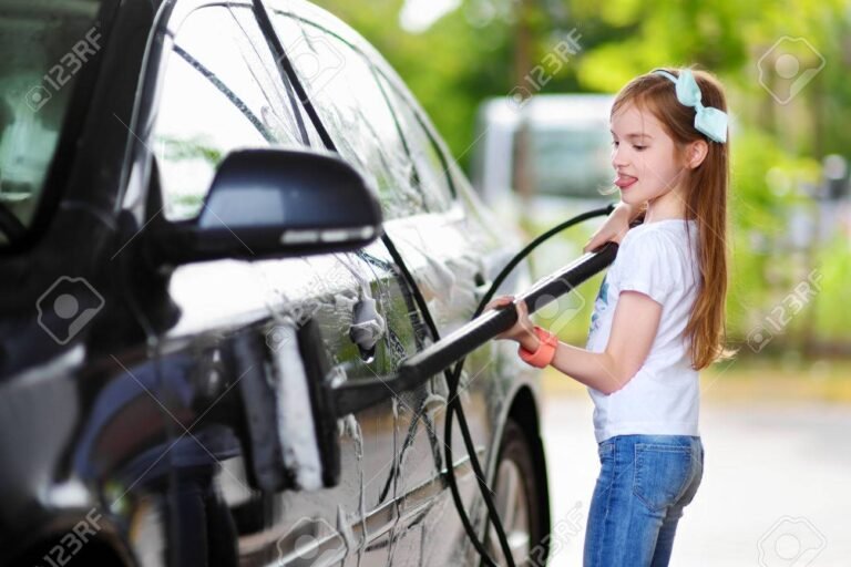 lavadero de autos en un dia soleado