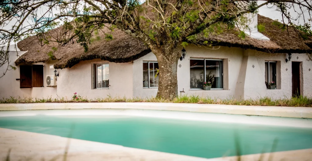 Qué ofertas y servicios ofrece Tierra Mansa Posada de Campo & Spa