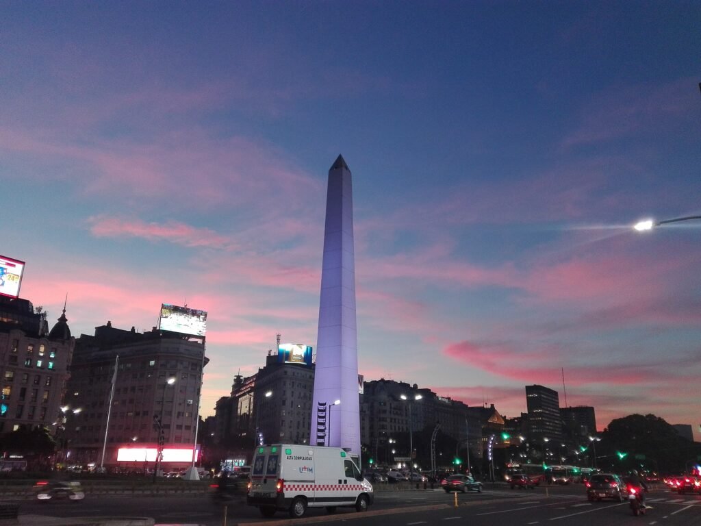 Cuánto mide el Obelisco de Buenos Aires y qué lo hace emblemático 7 Cuánto mide el Obelisco de Buenos Aires y qué lo hace emblemático