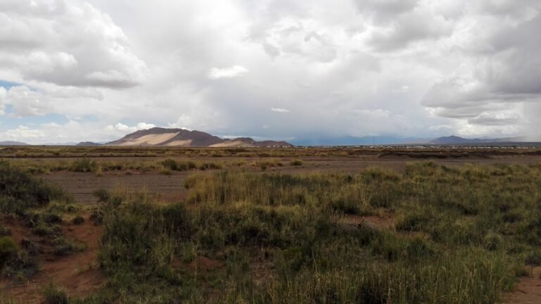 paisaje montanoso de abra pampa jujuy