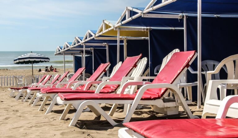 Dónde encontrar el mejor hospedaje en Los Médanos, Villa Gesell 18 playa con carpas y hospedajes en villa gesell