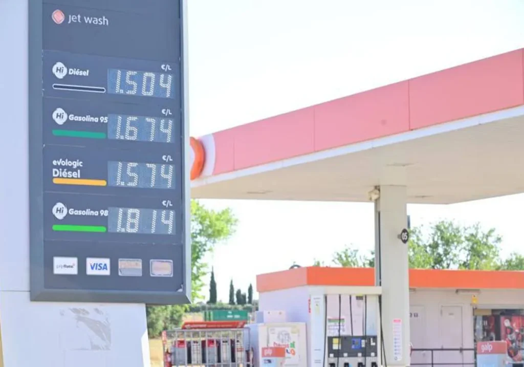 Cuánto cuesta actualmente la nafta super en Argentina