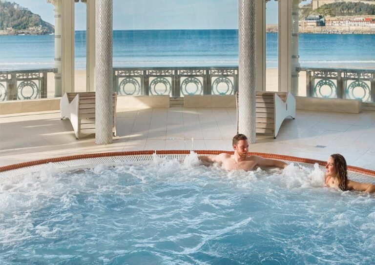 relax en la playa con spa y confort