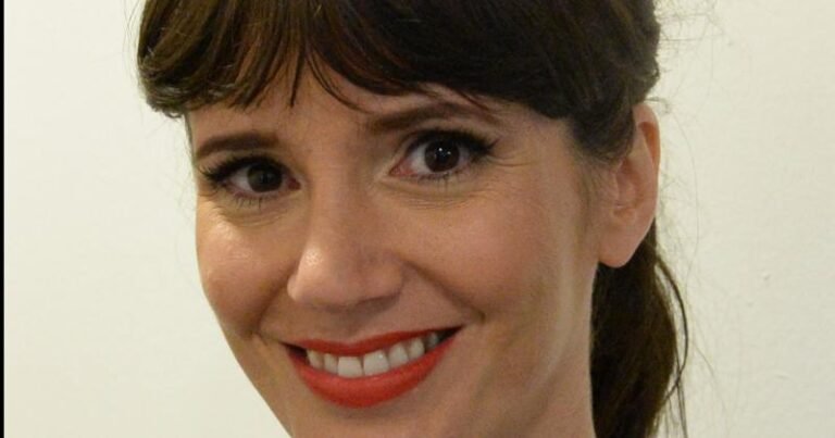 retrato de griselda siciliani sonriendo