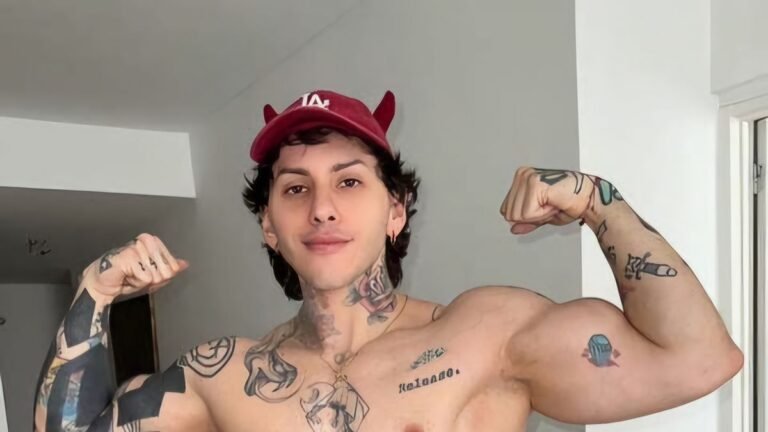 retrato del hijo de alberto fernandez