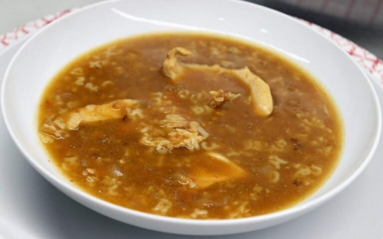 sopa humeante en un dia lluvioso