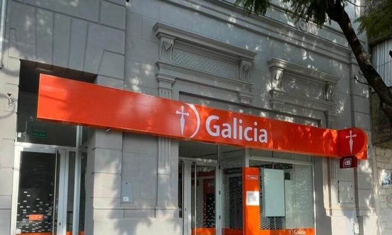 sucursal moderna de banco galicia en buenos aires