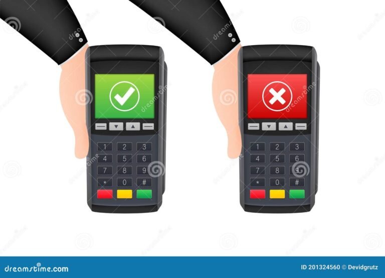 Qué servicios ofrece First Data Cono Sur SRL en el mercado 27 terminal de pago en accion