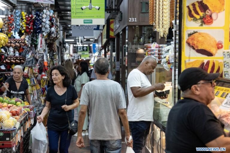 vida cotidiana en brasil con mercado local