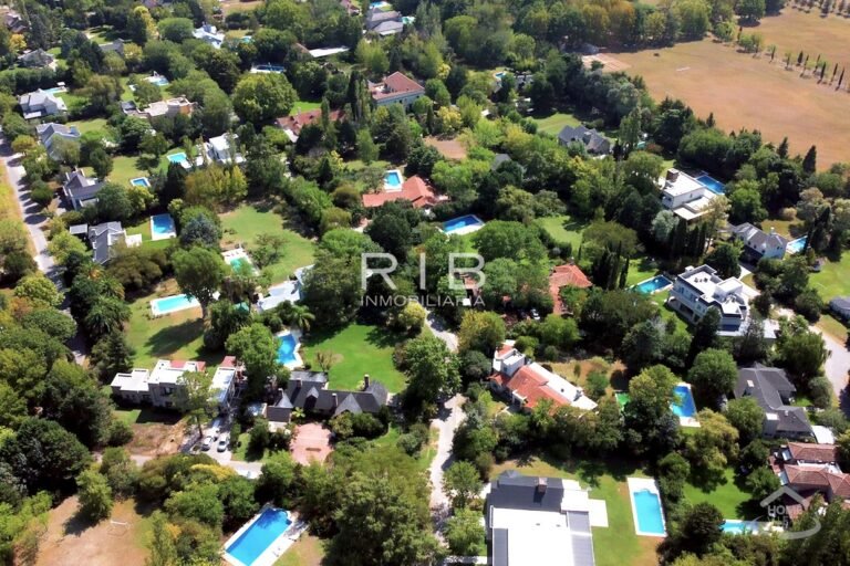 vista aerea de propiedades en argentina