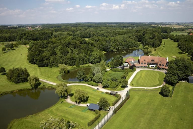 Qué servicios y amenities ofrece el Club de Campo Horizontes al Sur