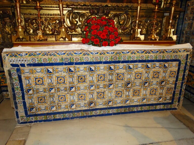 votivos de san expedito en altar